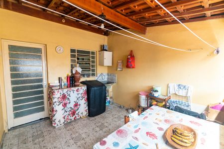 Casa à venda com 100m², 3 quartos e 1 vagaÁrea de Serviço