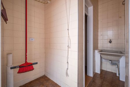 Casa de condomínio para alugar com 110m², 2 quartos e 1 vaga Casa de condomínio para alugar com 110m², 2 quartos e 1 vagaLavanderia