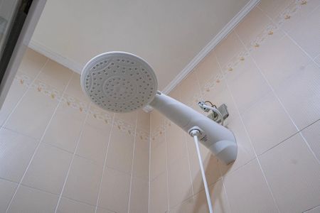 Casa de condomínio para alugar com 110m², 2 quartos e 1 vaga Casa de condomínio para alugar com 110m², 2 quartos e 1 vagaBanheiro Social