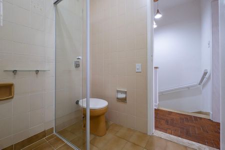 Casa de condomínio para alugar com 110m², 2 quartos e 1 vaga Casa de condomínio para alugar com 110m², 2 quartos e 1 vagaBanheiro Social