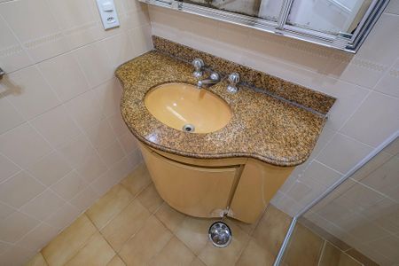 Casa de condomínio para alugar com 110m², 2 quartos e 1 vaga Casa de condomínio para alugar com 110m², 2 quartos e 1 vagaBanheiro Social