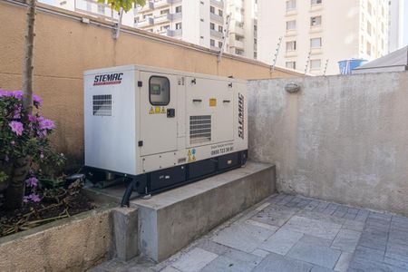 Apartamento à venda com 97m², 2 quartos e 1 vaga Apartamento à venda com 97m², 2 quartos e 1 vagaÁrea comum - Gerador