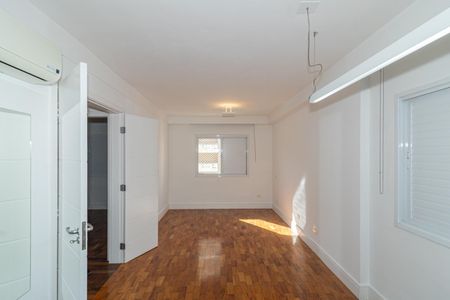 Apartamento à venda com 97m², 2 quartos e 1 vaga Apartamento à venda com 97m², 2 quartos e 1 vagaQuarto Suíte