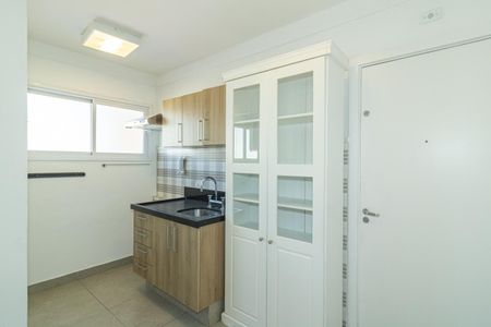 Apartamento à venda com 97m², 2 quartos e 1 vaga Apartamento à venda com 97m², 2 quartos e 1 vagaCozinha