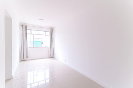 Apartamento para alugar com 70m², 2 quartos e 1 vaga Apartamento para alugar com 70m², 2 quartos e 1 vagaSala
