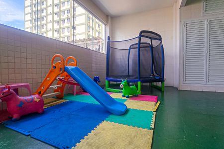 Apartamento para alugar com 70m², 2 quartos e 1 vaga Apartamento para alugar com 70m², 2 quartos e 1 vagaÁrea comum - Playground