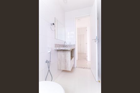 Apartamento para alugar com 70m², 2 quartos e 1 vaga Apartamento para alugar com 70m², 2 quartos e 1 vagaBanheiro