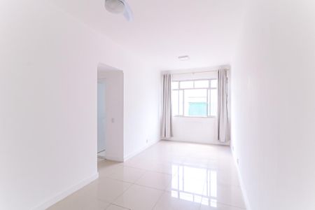 Sala de apartamento para alugar com 2 quartos, 70m² em Todos Os Santos, Rio de Janeiro