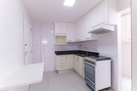 Apartamento para alugar com 70m², 2 quartos e 1 vaga Apartamento para alugar com 70m², 2 quartos e 1 vagaCozinha