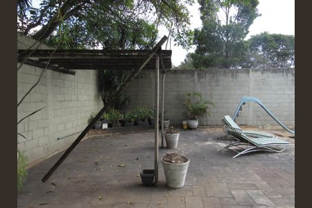 Casa para alugar com 500m², 3 quartos e 5 vagasÁrea externa