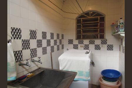 Casa para alugar com 500m², 3 quartos e 5 vagasÁrea de Serviço