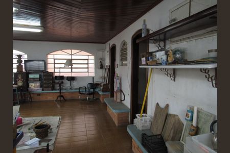 Casa para alugar com 500m², 3 quartos e 5 vagasAteliê