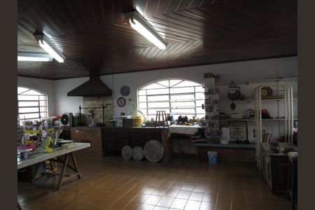 Casa para alugar com 500m², 3 quartos e 5 vagasAteliê