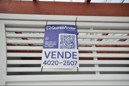 Casa à venda com 200m², 4 quartos e 2 vagasPlaca