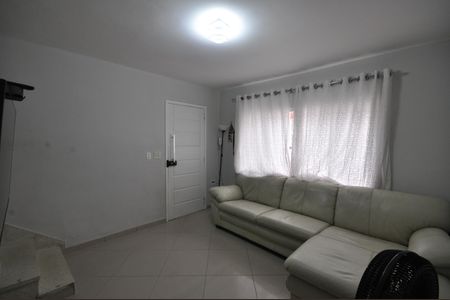 Casa à venda com 200m², 4 quartos e 2 vagasSala