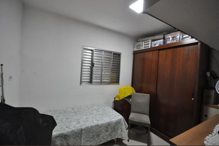 Casa à venda com 200m², 4 quartos e 2 vagasQuarto 4