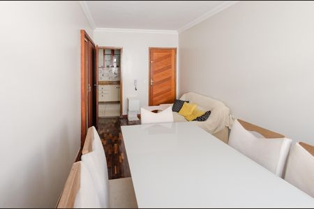 Sala de apartamento para alugar com 2 quartos, 61m² em Calafate, Belo Horizonte