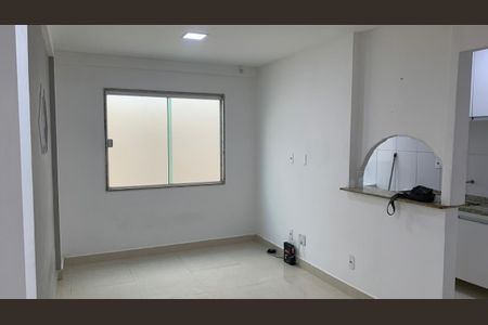 Sala de apartamento para alugar com 1 quarto, 40m² em Recreio dos Bandeirantes, Rio de Janeiro