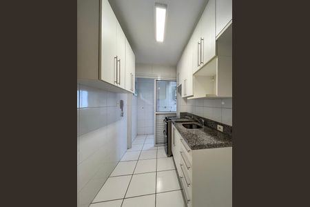 Apartamento à venda com 69m², 2 quartos e 1 vaga Apartamento à venda com 69m², 2 quartos e 1 vagaCozinha