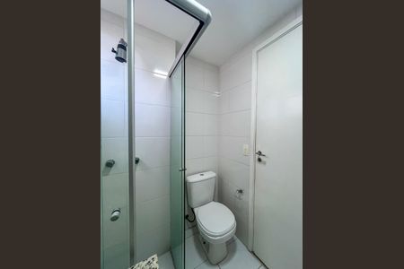 Apartamento à venda com 69m², 2 quartos e 1 vaga Apartamento à venda com 69m², 2 quartos e 1 vagaBanheiro da Suíte