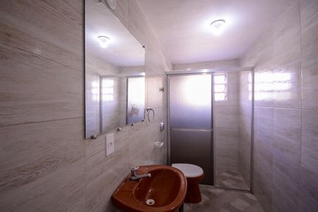 Casa à venda com 50m², 2 quartos e 1 vagaBanheiro 