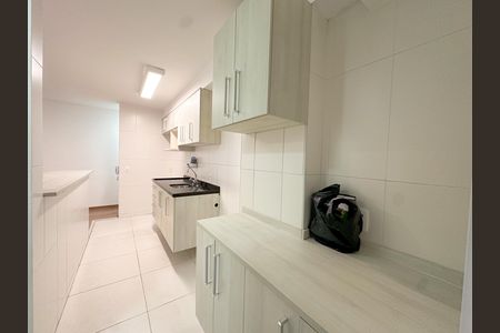 Apartamento para alugar com 108m², 2 quartos e 2 vagasCozinha