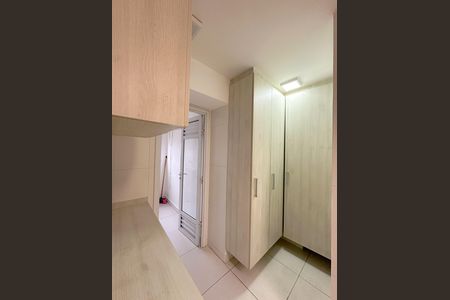 Apartamento para alugar com 108m², 2 quartos e 2 vagasCozinha