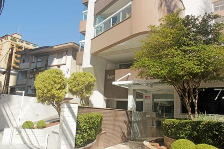 Apartamento para alugar com 69m², 2 quartos e 1 vagaFachada