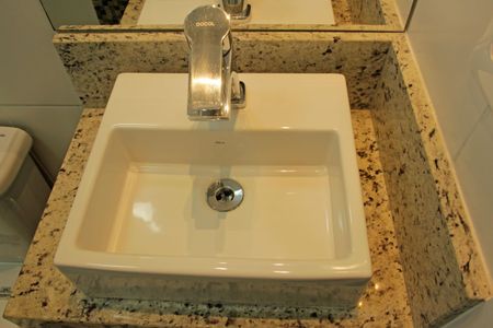 Apartamento para alugar com 69m², 2 quartos e 1 vagaBanheiro social