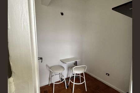 Apartamento para alugar com 79m², 2 quartos e 1 vagaQuarto de Serviço