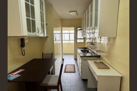 Apartamento para alugar com 79m², 2 quartos e 1 vagaCozinha