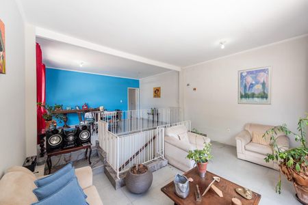 Sala de casa para alugar com 3 quartos, 177m² em Embaré, Santos