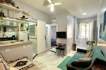 Apartamento para alugar com 1 quarto, 40m² em Leme, Rio de Janeiro