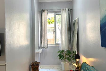 Sala de apartamento para alugar com 1 quarto, 40m² em Leme, Rio de Janeiro