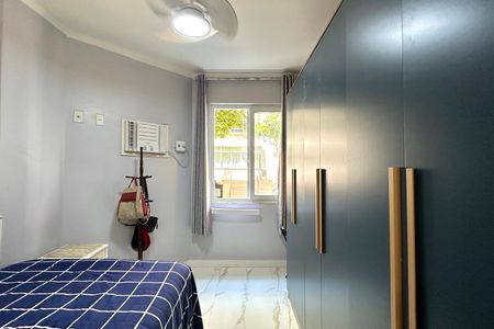 Quarto 1 de apartamento para alugar com 1 quarto, 40m² em Leme, Rio de Janeiro