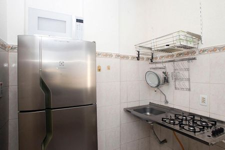 Cozinha de apartamento para alugar com 1 quarto, 34m² em Centro Histórico, Porto Alegre