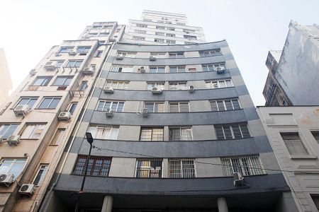 Fachada de apartamento para alugar com 1 quarto, 34m² em Centro Histórico, Porto Alegre