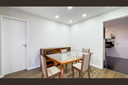 Apartamento para alugar com 97m², 3 quartos e 2 vagasSala