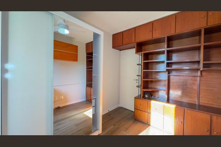 Apartamento para alugar com 97m², 3 quartos e 2 vagasQuarto 2