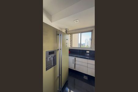 Apartamento para alugar com 97m², 3 quartos e 2 vagasCozinha e Área de Serviço