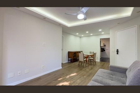 Sala de apartamento para alugar com 3 quartos, 97m² em Jardim das Acácias, São Paulo