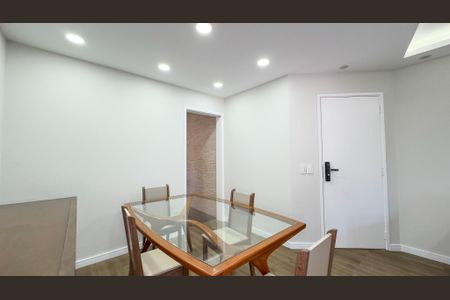 Sala de apartamento para alugar com 3 quartos, 97m² em Jardim das Acácias, São Paulo