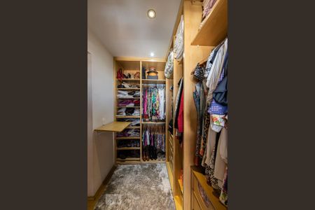 Apartamento à venda com 3 quartos, 107m² em Vila Regente Feijó, São Paulo