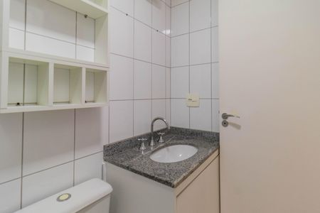 Apartamento à venda com 66m², 2 quartos e 1 vagaBanheiro Social