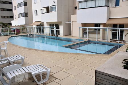 Apartamento à venda com 66m², 2 quartos e 1 vagaÁrea comum