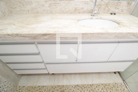 Casa para alugar com 450m², 4 quartos e 4 vagasBanheiro da Suíte