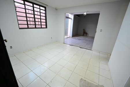 Casa para alugar com 3 quartos, 170m² em Jardim America, Goiânia