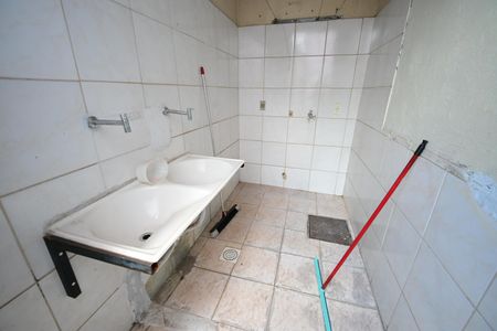 Casa à venda com 170m², 3 quartos e 4 vagas
