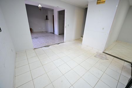 Casa à venda com 170m², 3 quartos e 4 vagas