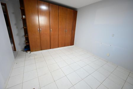 Casa à venda com 170m², 3 quartos e 4 vagas